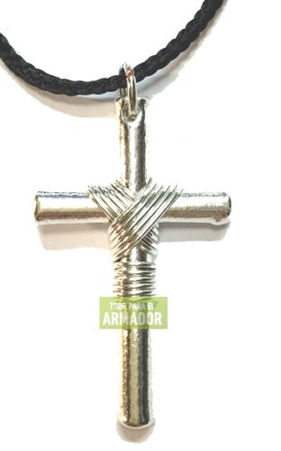 CRUZ CRIOLLA PLATEADA DE METAL